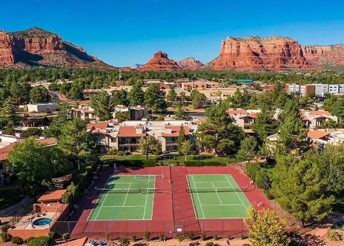 New! Huge Game Room, Hikeable, Red Rock View, Fireplace, Ping Pong, Yoga, Golf Course, Pickle Ball! Casa vacanze *